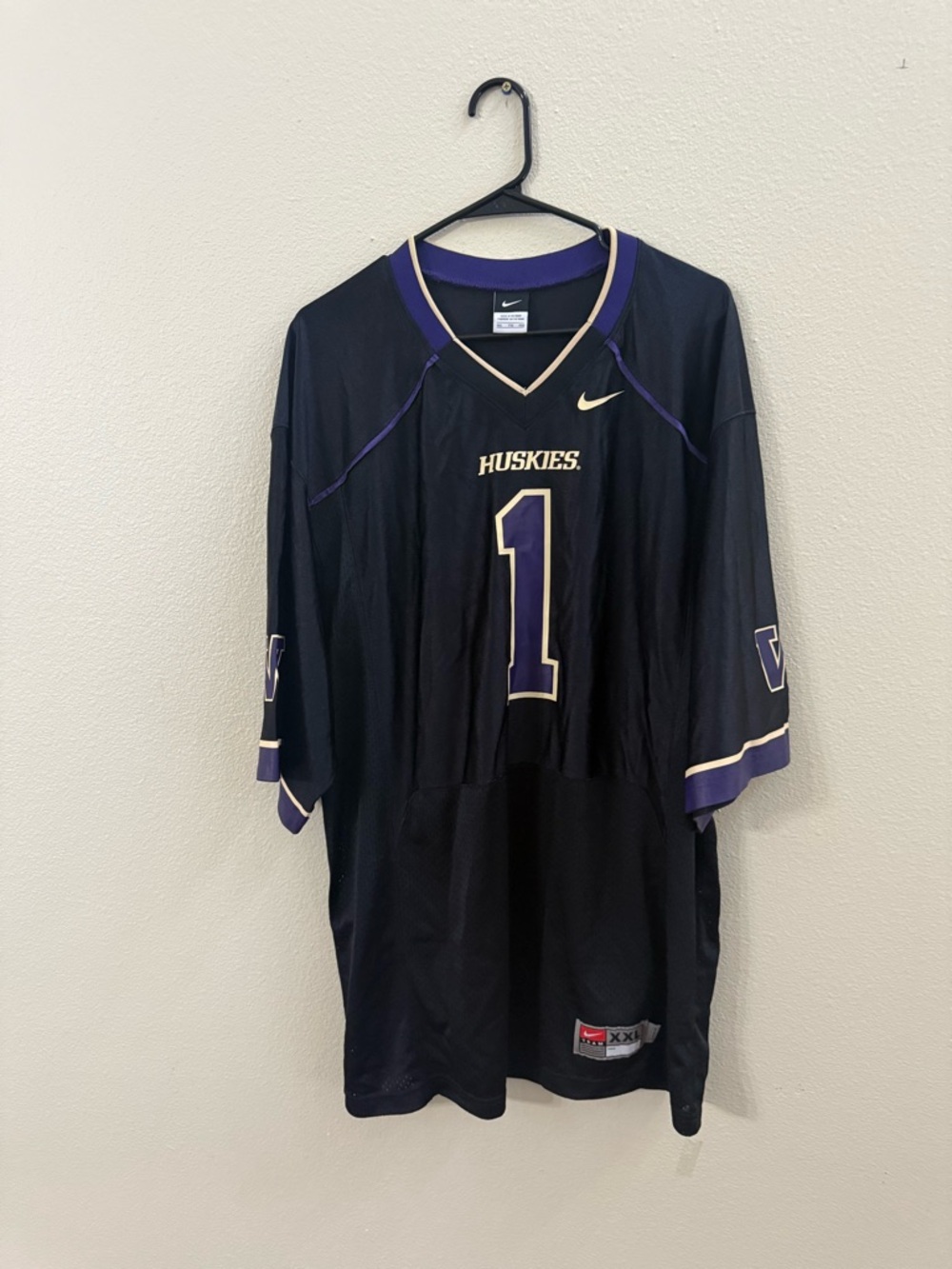 Nike Black Purple Washington Huskies #1 Men’s Jersey